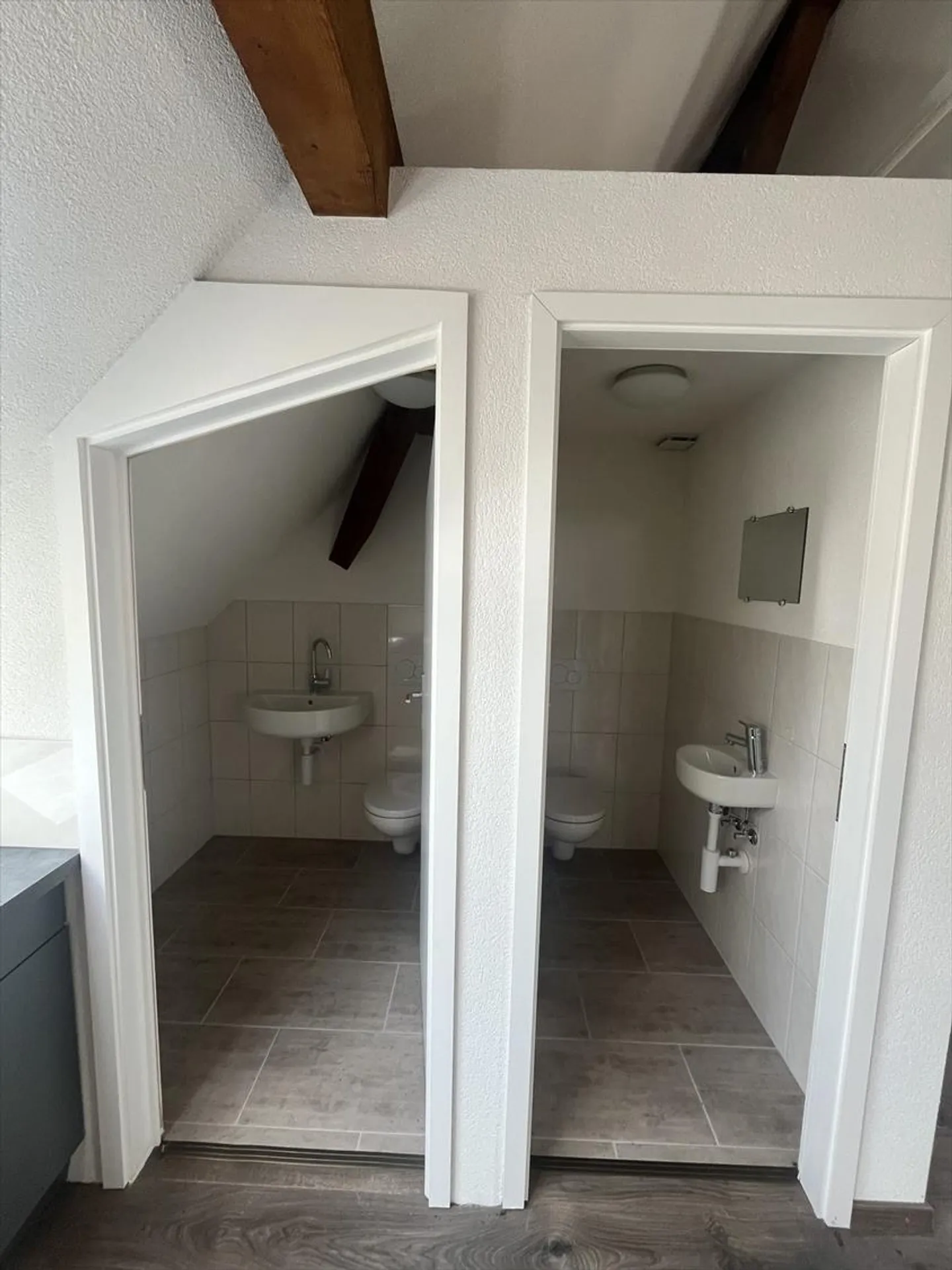 Bellissimi locali di 110 m2 su due livelli ristrutturati - Foto 6 di 7