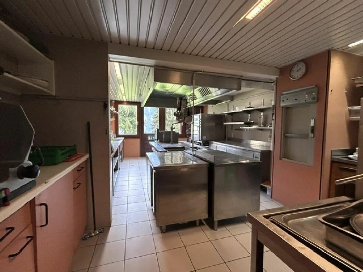 À LOUER RESTAURANT TYPIQUE EN LEVENTINA - TICINO - Photo 15 sur 23