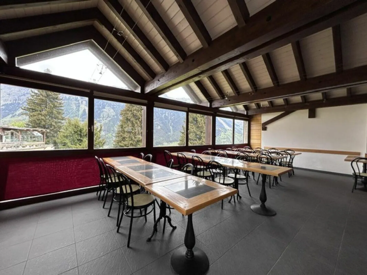 À LOUER RESTAURANT TYPIQUE EN LEVENTINA - TICINO - Photo 9 sur 23