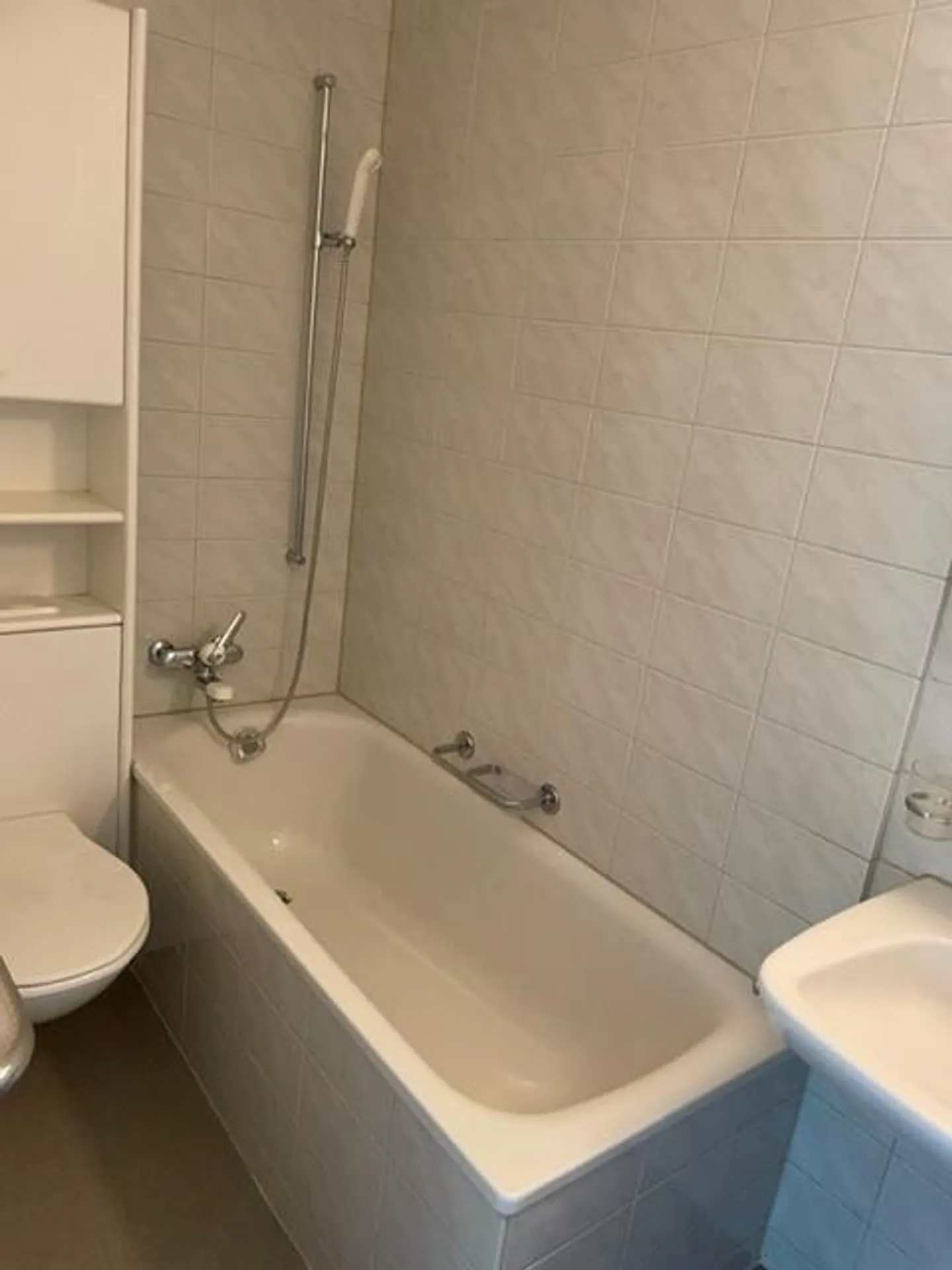 Appartamento luminoso e inondato di luce cercasi? - Foto 5 di 8