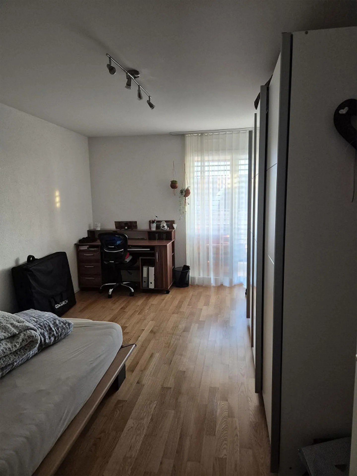 Belle appartement de 2,5 pièces avec de nombreux points positifs - Photo 5 sur 8