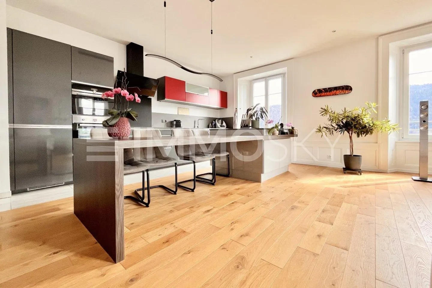 Appartement Charmant Spacieux - Photo 3 sur 5