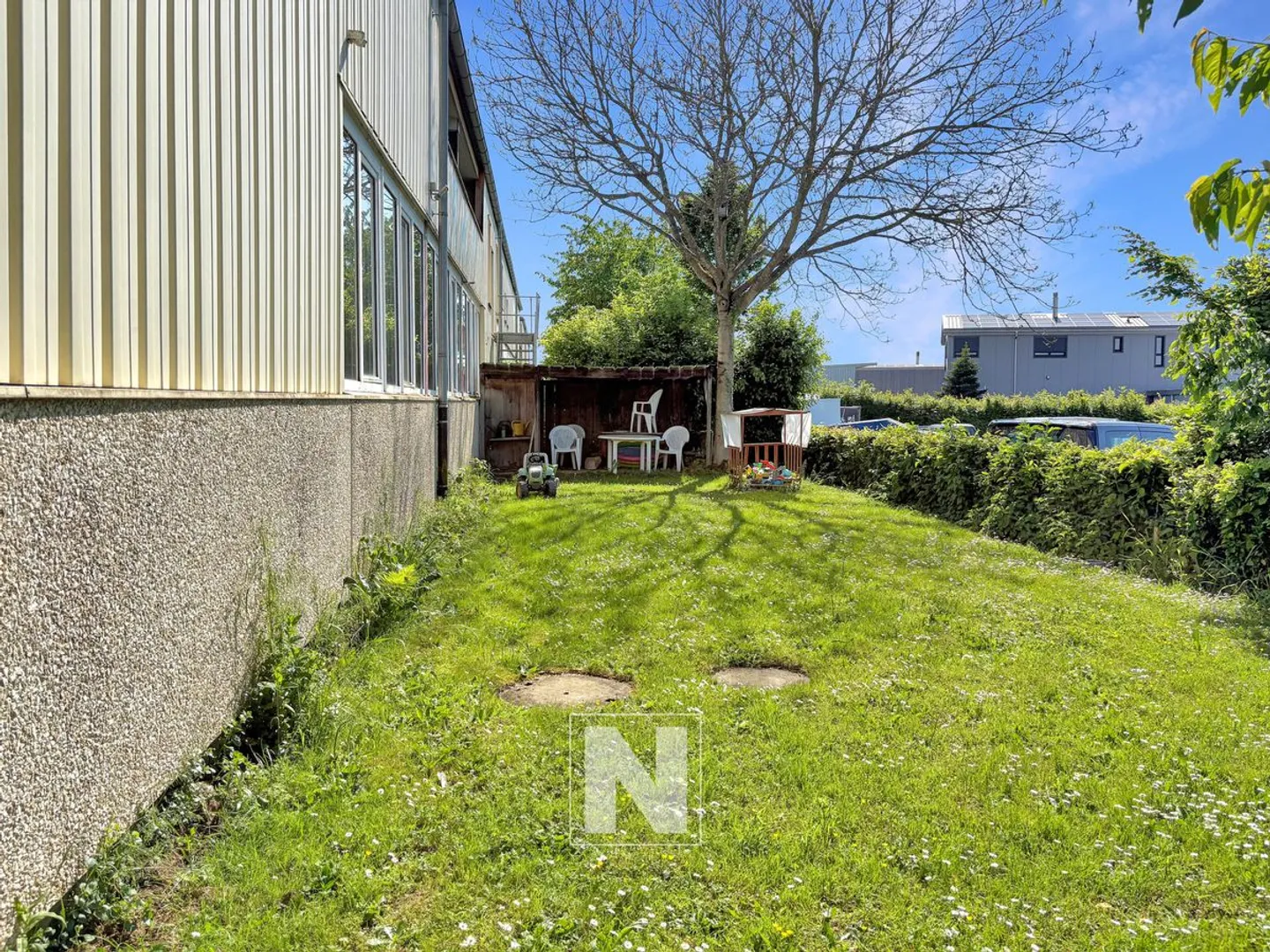 Mixed Property - 150m2 Apartment and Large Workshop - Photo 12 of 13
