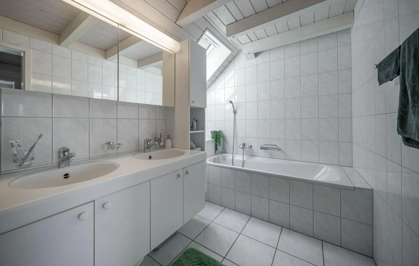 Maison semi-détachée familiale à vendre - Photo 6 sur 15