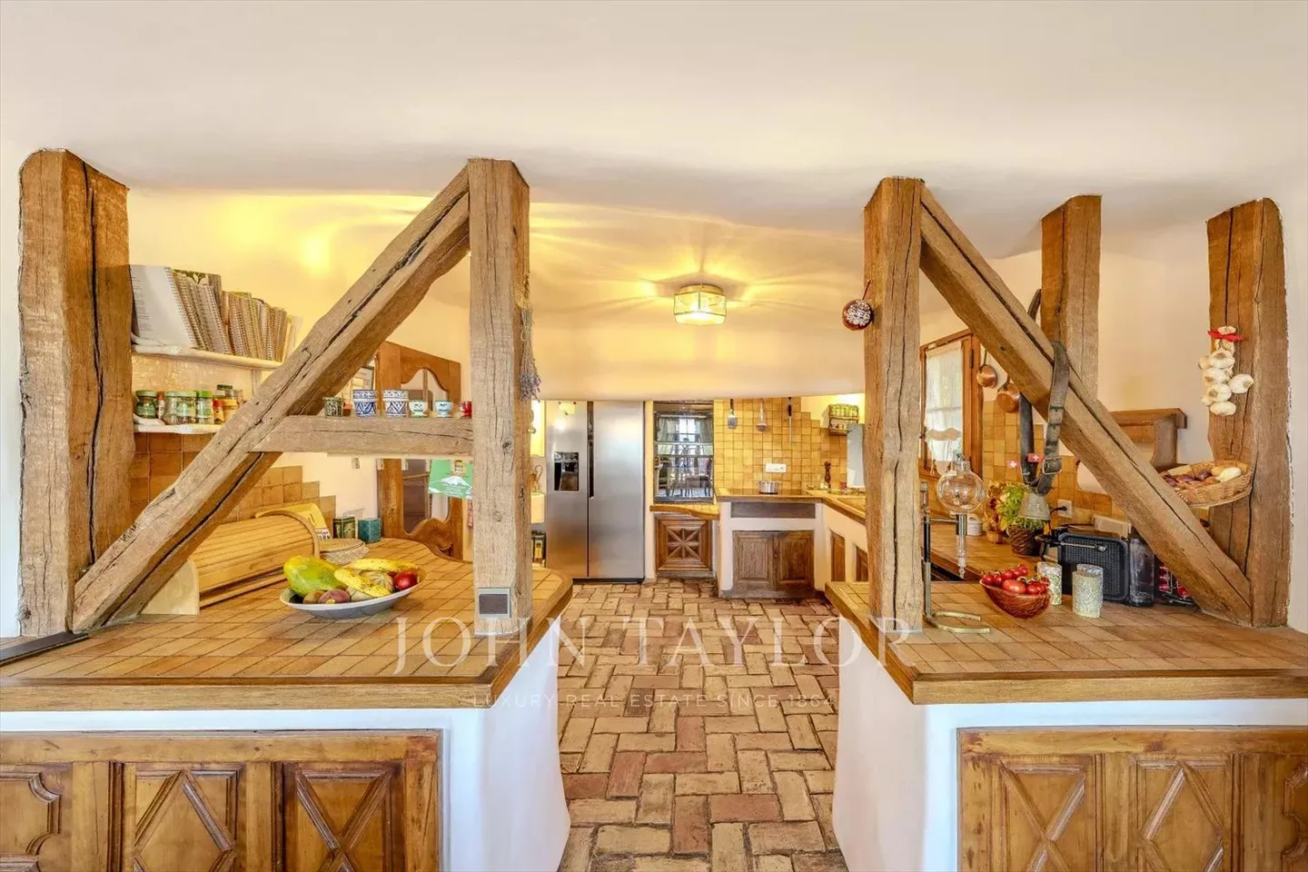 Un extérieur paisible, un intérieur éblouissant - Photo 2 sur 13