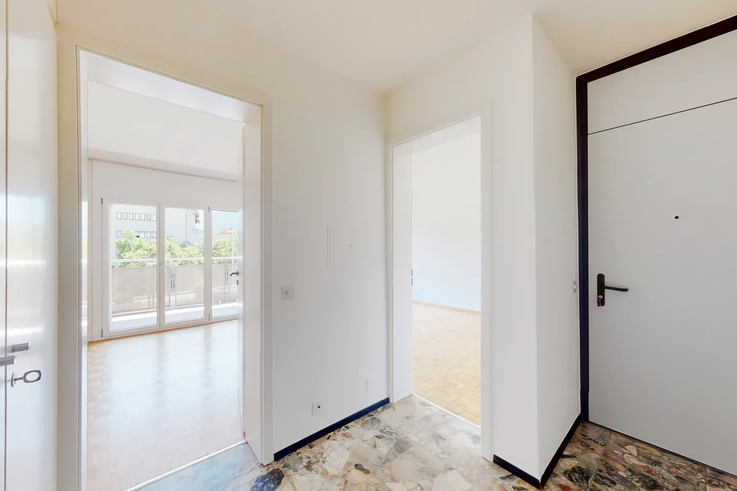 Appartamento in affitto - Foto 7 di 10