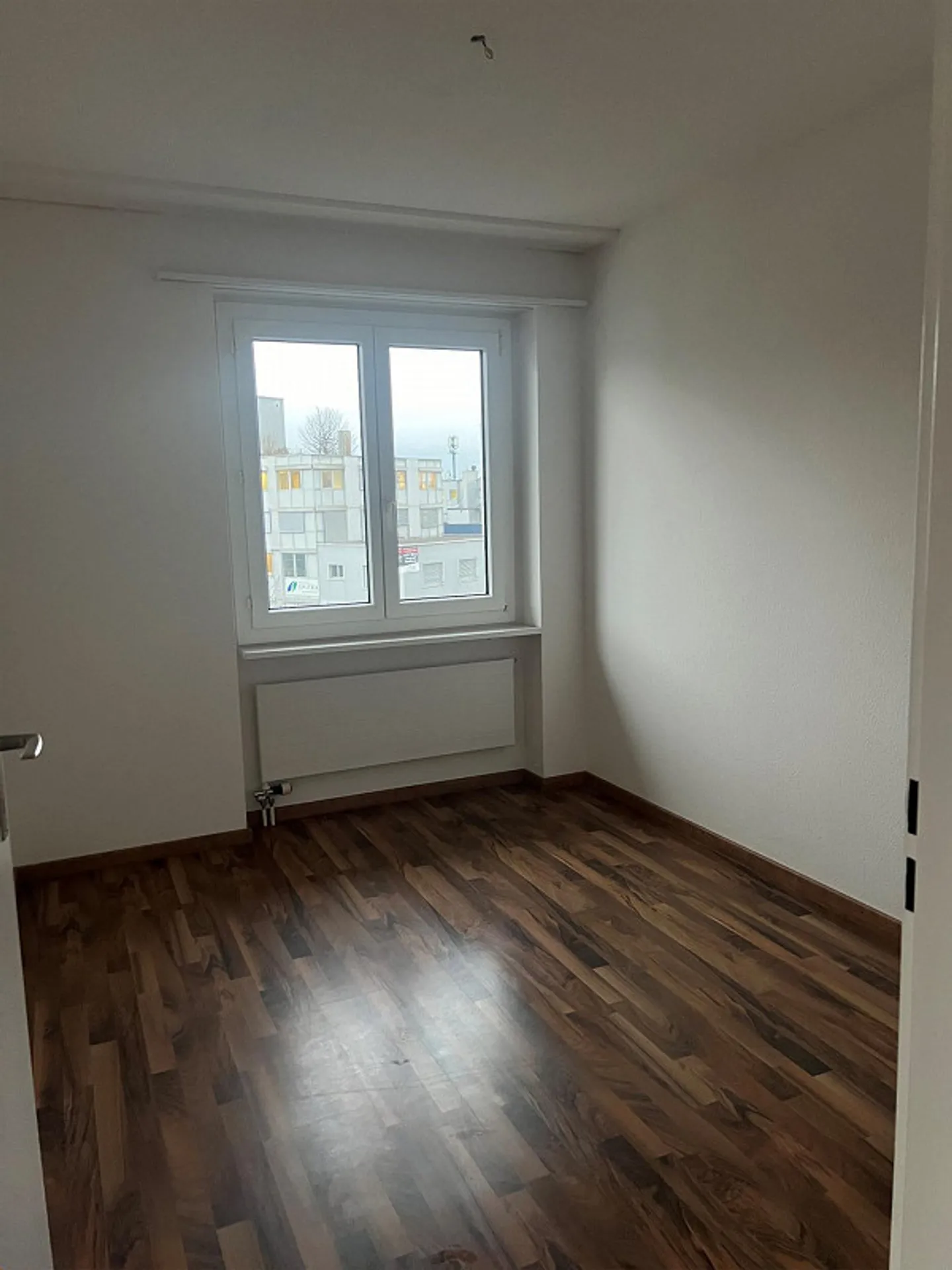 Appartement central situé près du lac ! - Photo 5 sur 8