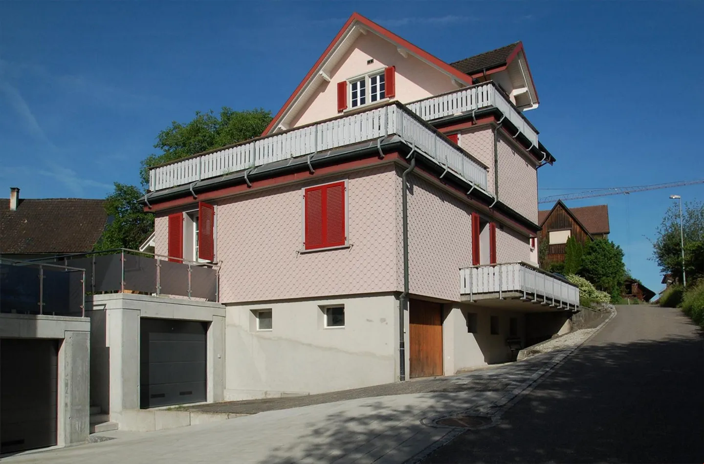 2 1/2 Room Apartment - with huge, sunny terrace - Photo 1 of 9
