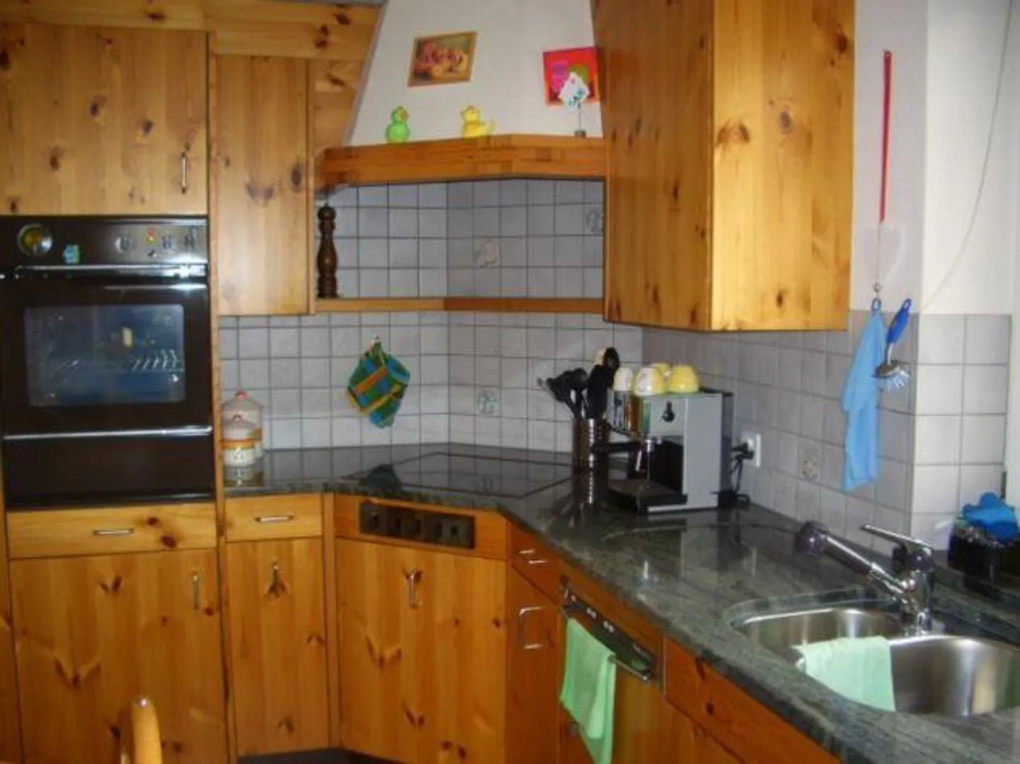 2 1/2 Room Apartment - with huge, sunny terrace - Photo 7 of 9