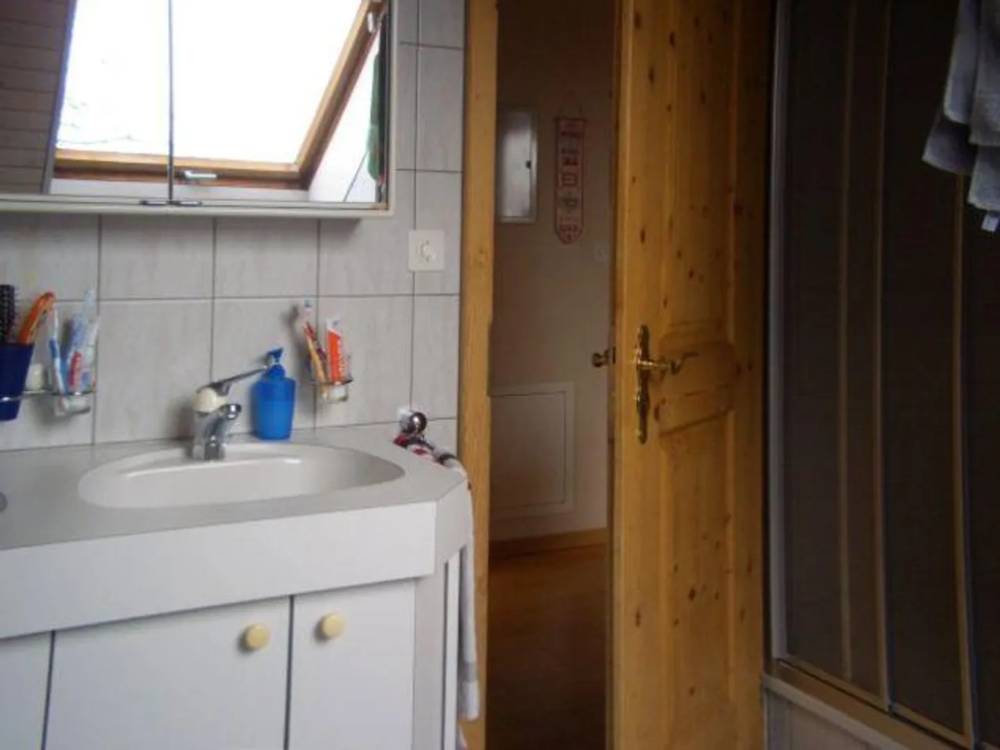 2 1/2 Room Apartment - with huge, sunny terrace - Photo 8 of 9