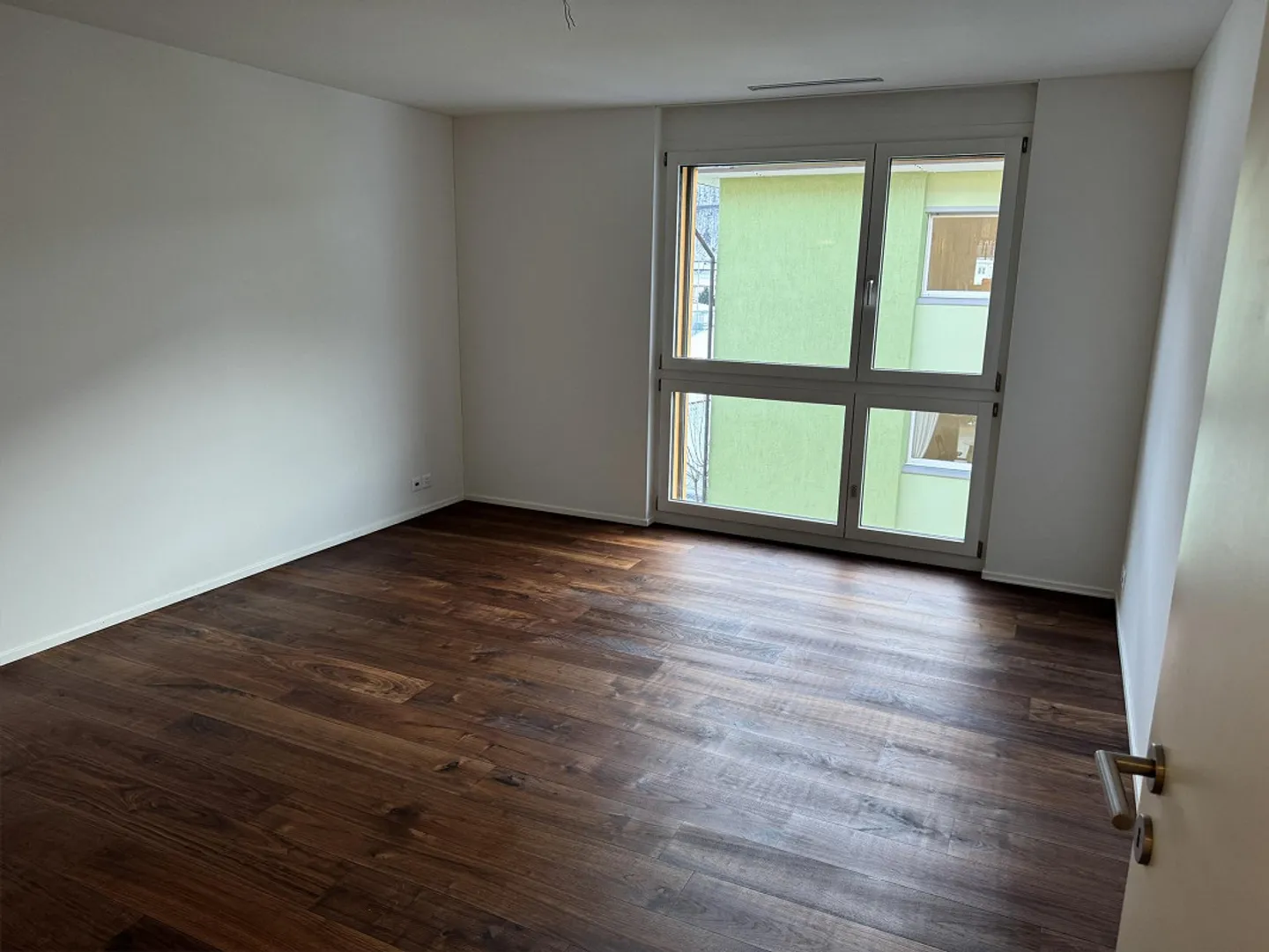 Stylish 3.5-room apartment in an attractive location in Hergiswil - Photo 7 of 8