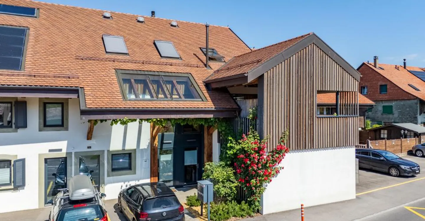 Appartamento Triplex Ristrutturato - Foto 1 di 12