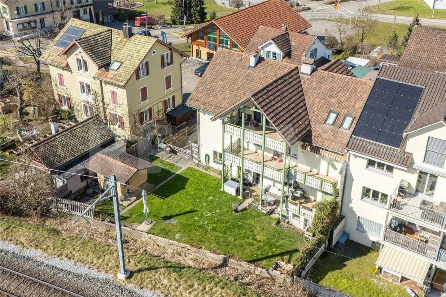 Edificio residenziale in vendita - Foto 3 di 13