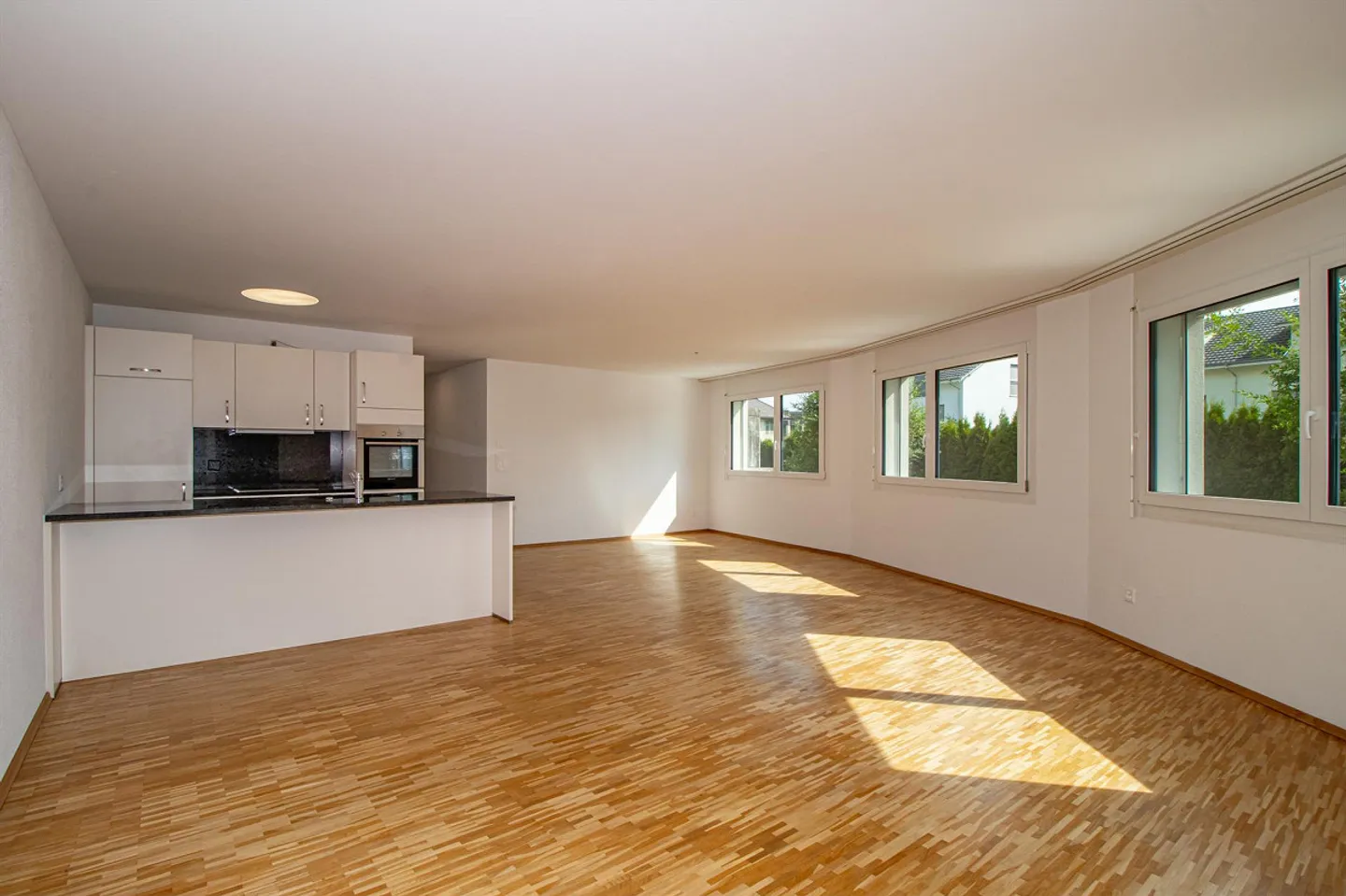 Modern 2½-room apartment for a cozy stay - Photo 1 of 6
