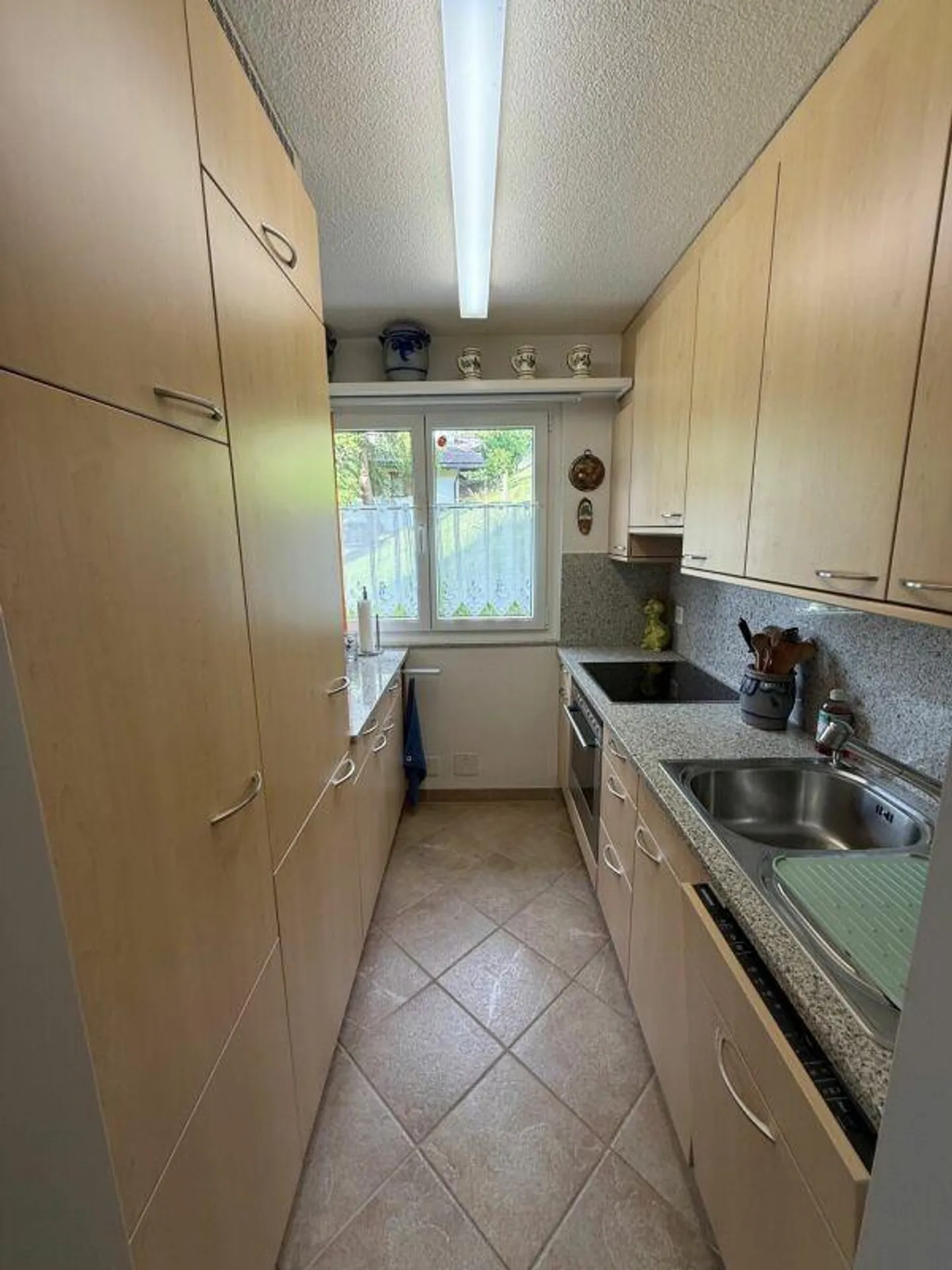 Appartement ensoleillé de 3,5 pièces, Hauptstrasse 30, Davos Wiesen Copie - Photo 13 sur 14