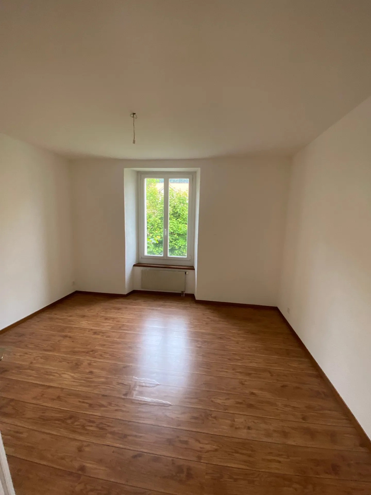 Geräumige Wohnung in Couvet - Foto 4 von 8