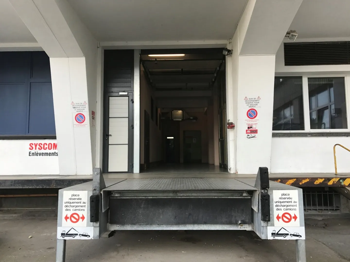 Commerciale in affitto - Foto 6 di 6