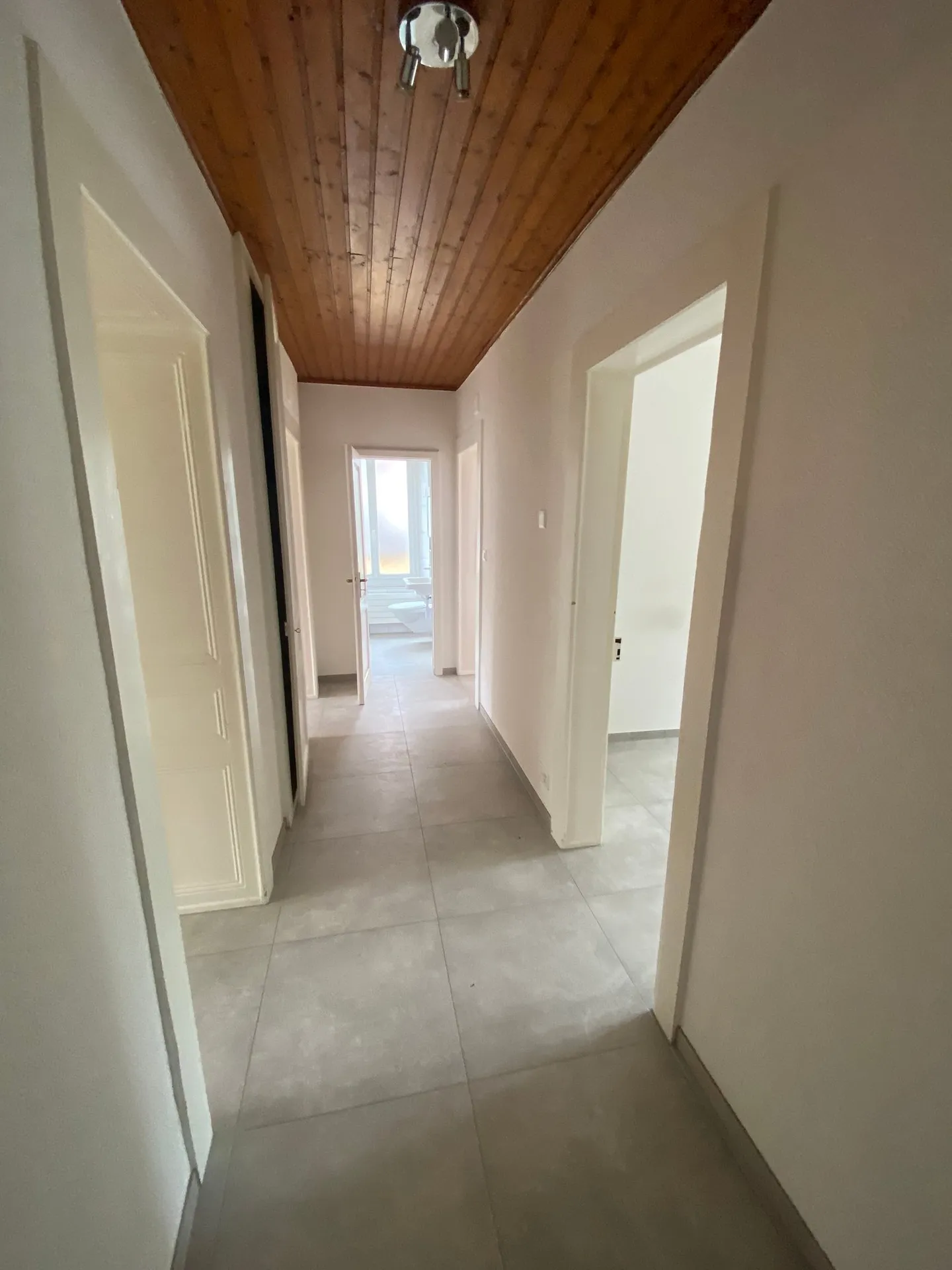 Geräumige Wohnung in Couvet - Foto 8 von 8