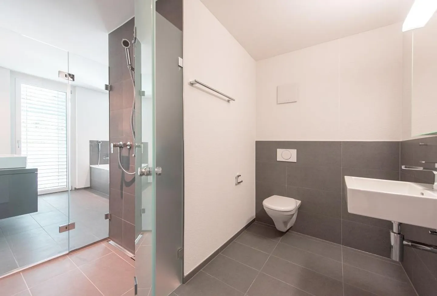 Modernes 4.5-Zimmer-Apartment - Foto 3 von 7