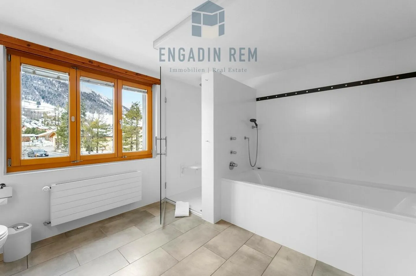 Furnished house in a central location in Celerina for rent - Photo 11 of 11