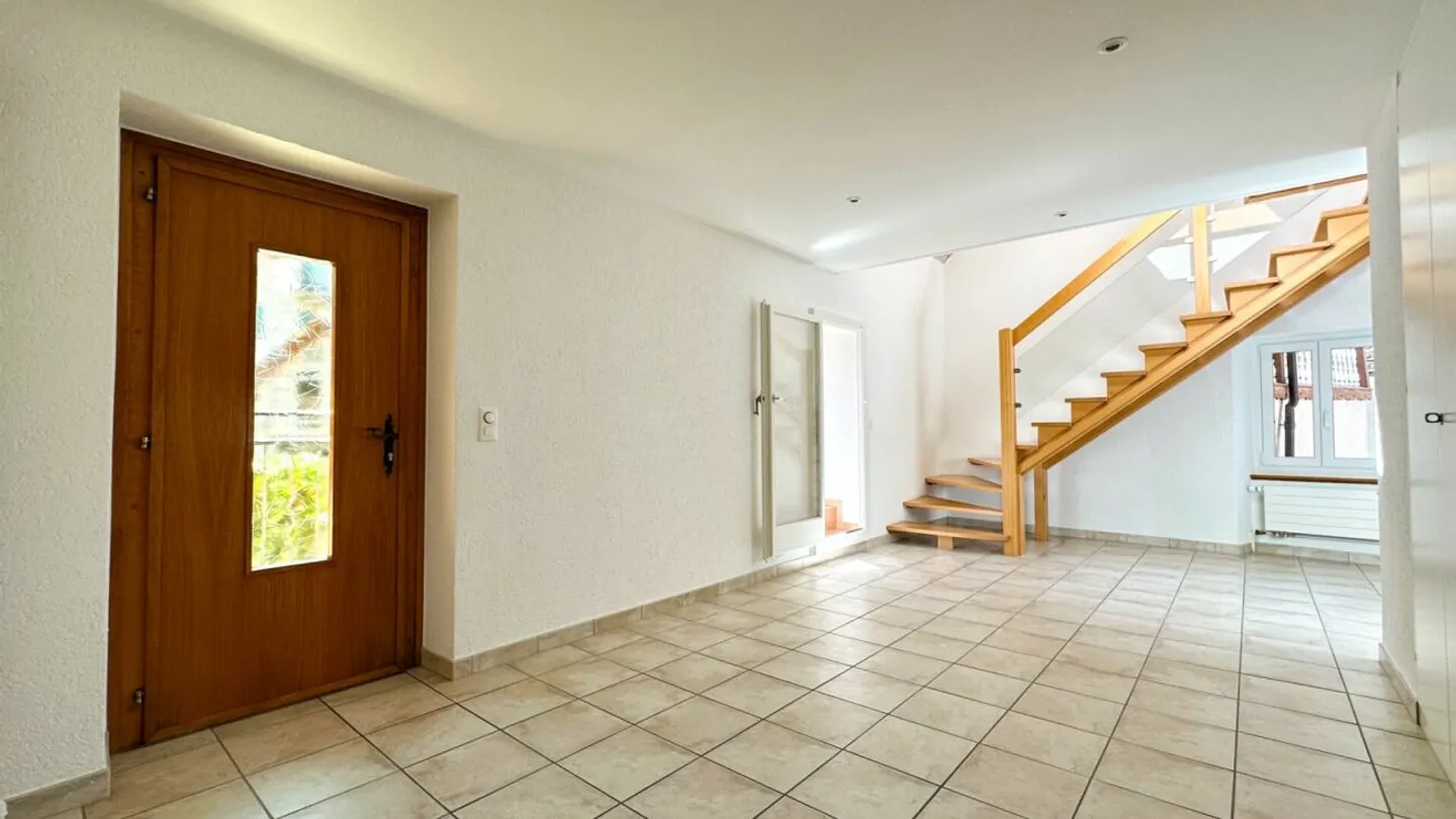 Duplex dans les combles avec 6,5 pièces et charme. - Photo 13 sur 26