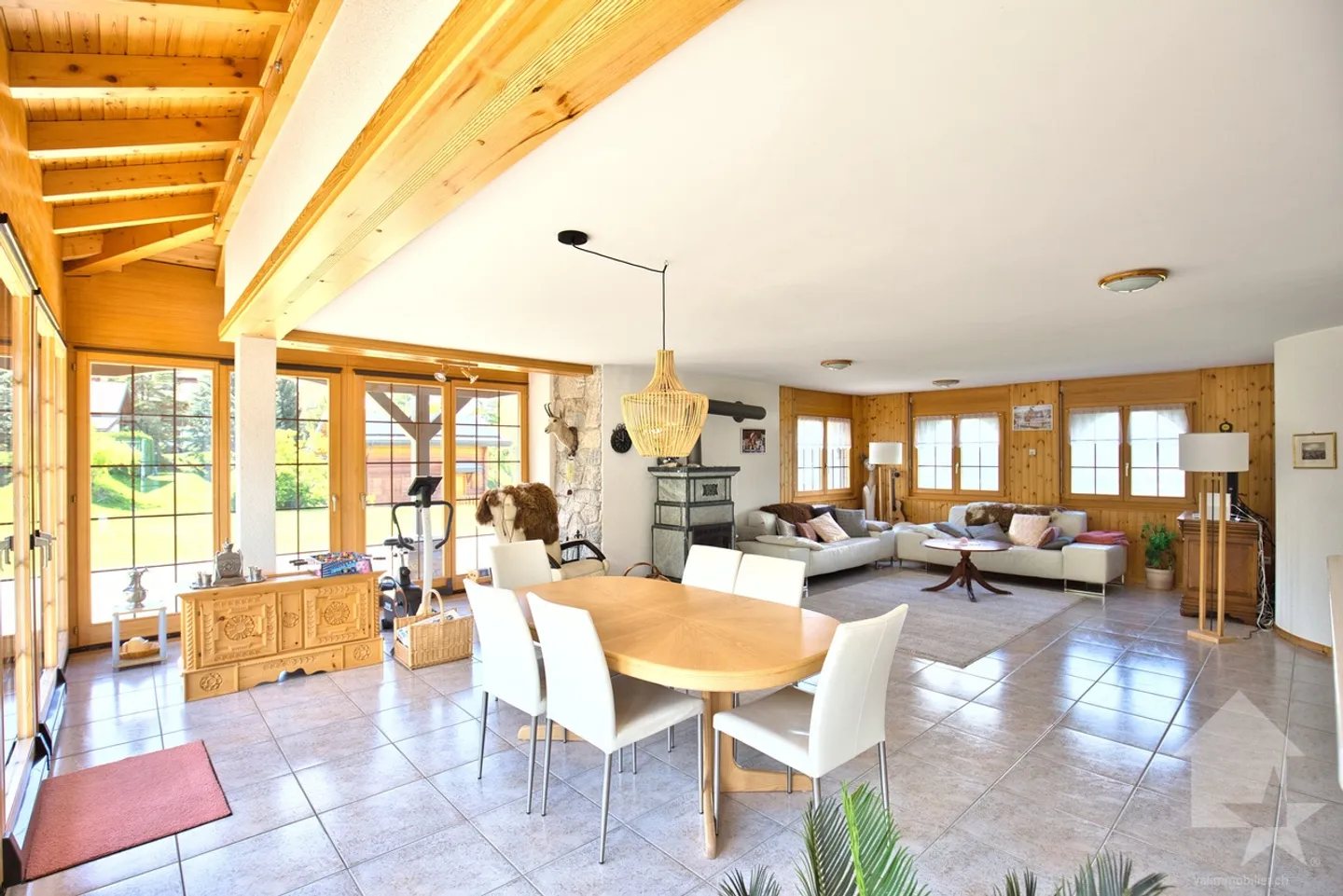 Chalet con 2 appartamenti su un grande lotto, posizione eccezionale! - Foto 15 di 43