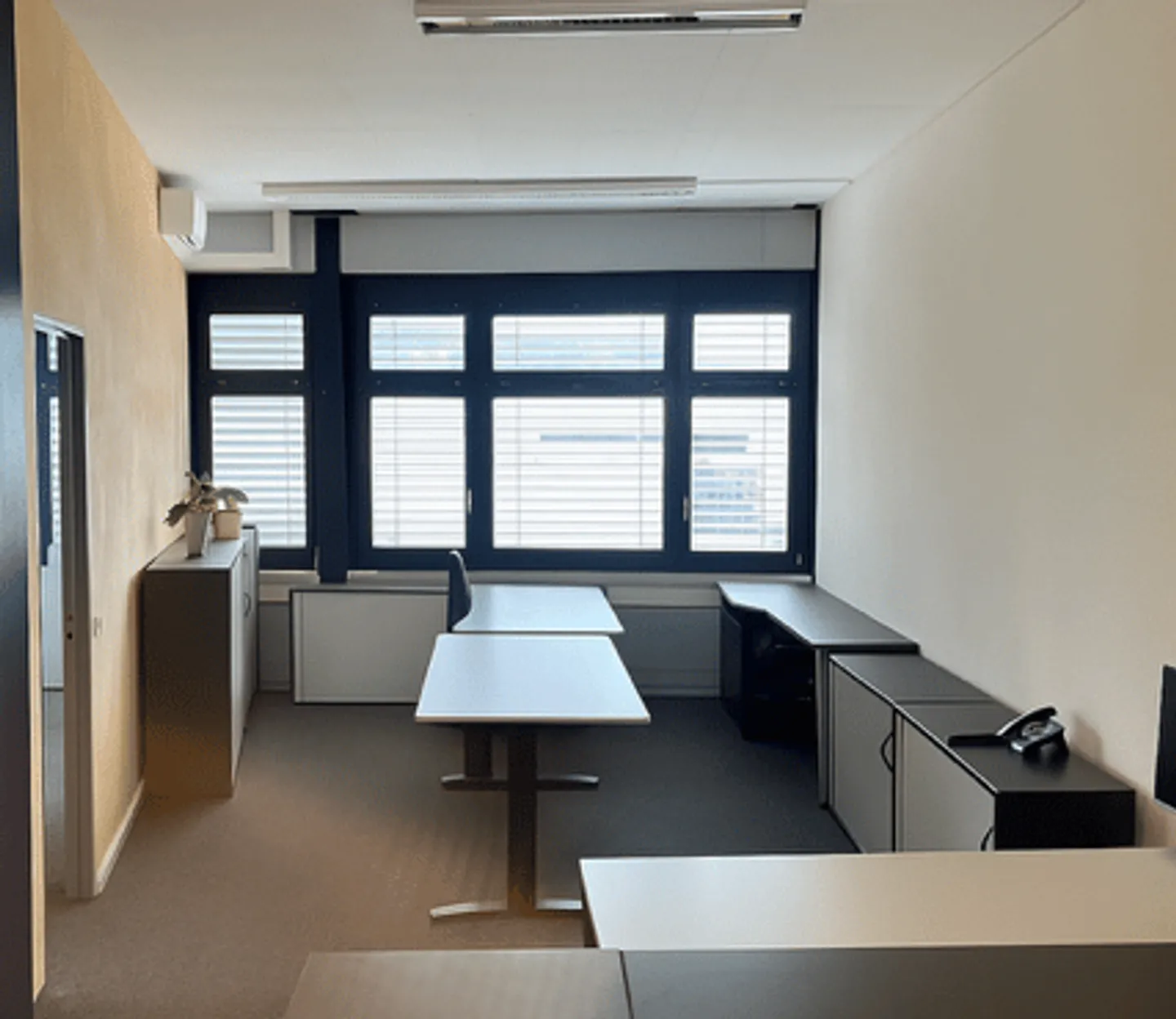 Modernes Büro mit Aussicht in Gwatt (Thun) - Foto 1 von 2