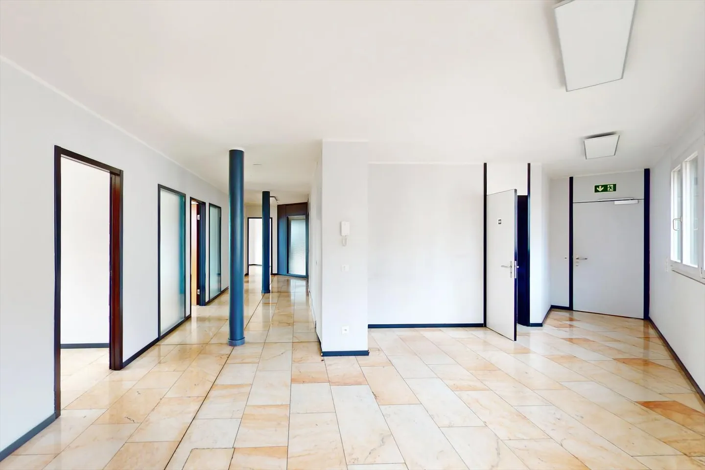 Industrie - Foto 1 di 9