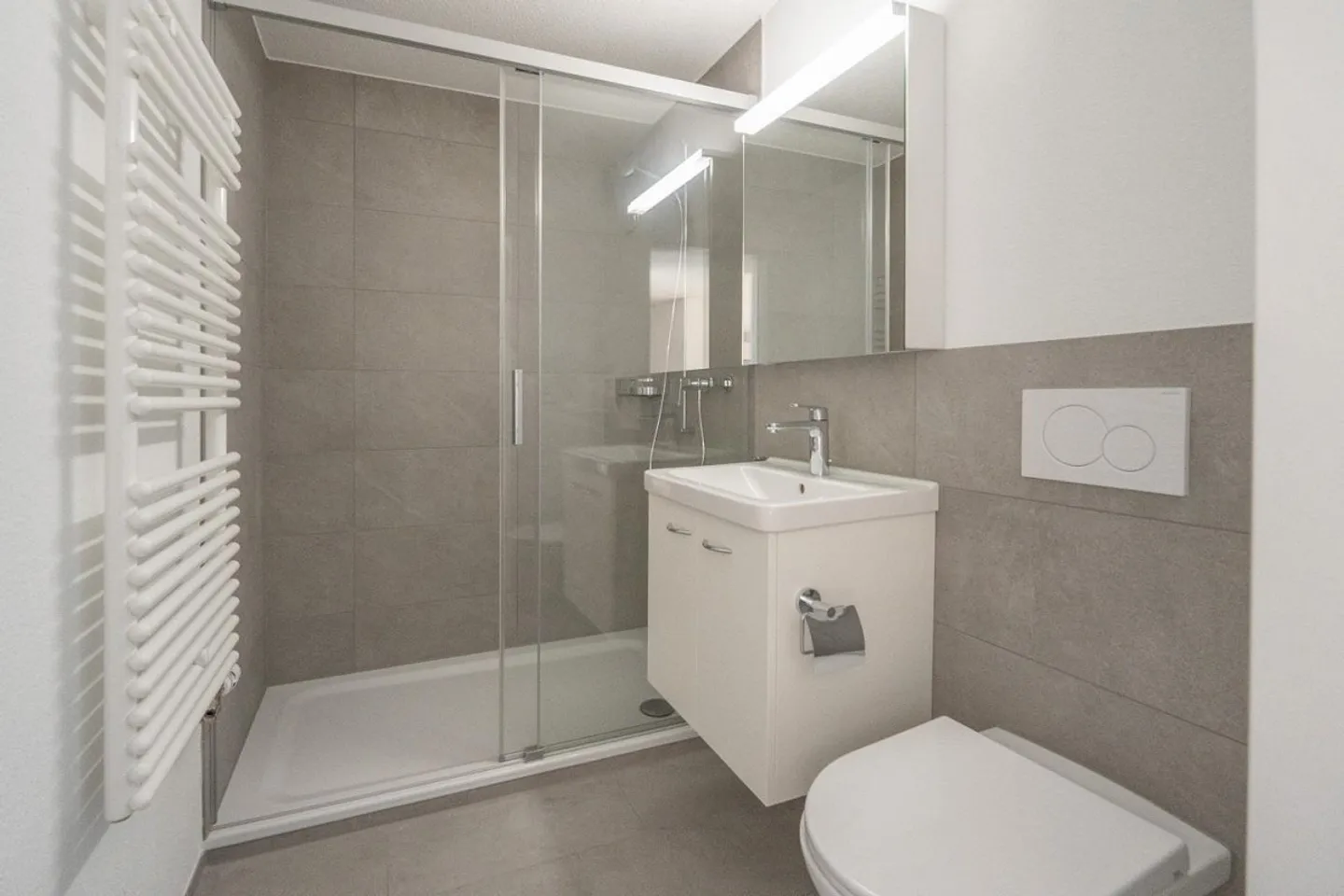 Première occupation après rénovation - Appartement de 3,5 pièces - Photo 7 sur 11