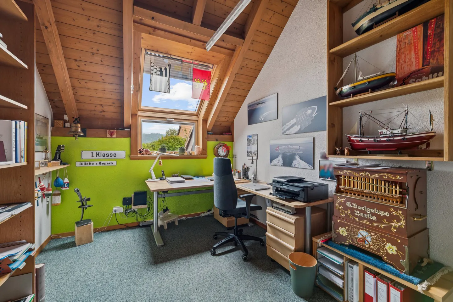 Charming Duplex with Garden - Photo 9 of 12