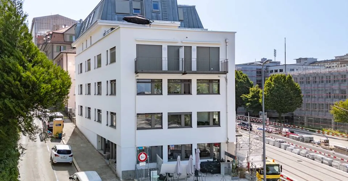 Edificio ad uso misto in affitto - Foto 1 di 2