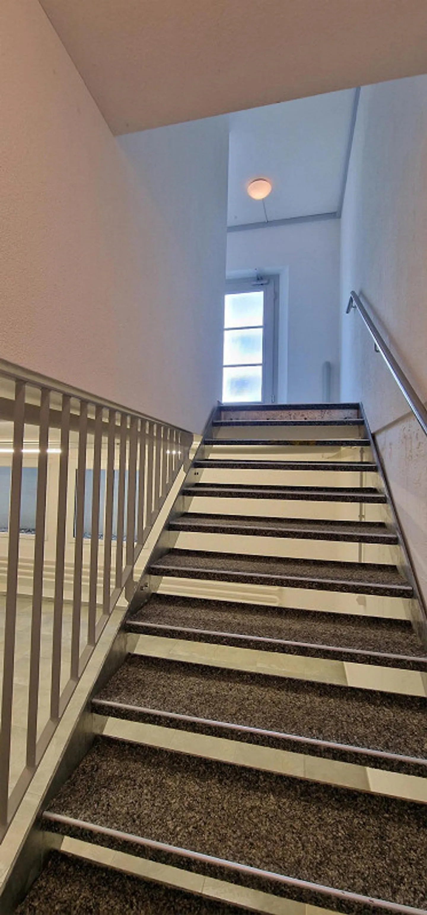 Vielseitige Gewerbefläche - Foto 5 von 5