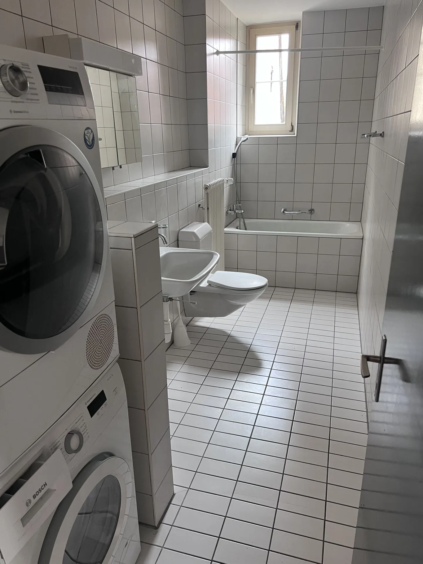 In centro storico, appartamento ristrutturato di 3,5 locali al 1° piano - Foto 3 di 7