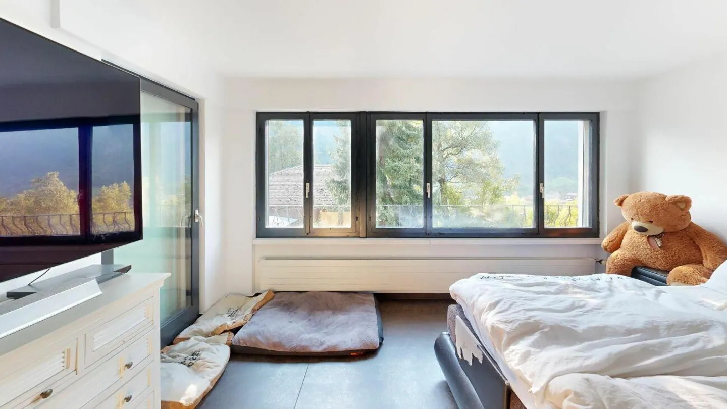 Beautiful villa in Silenen with stunning living room - Photo 8 of 14