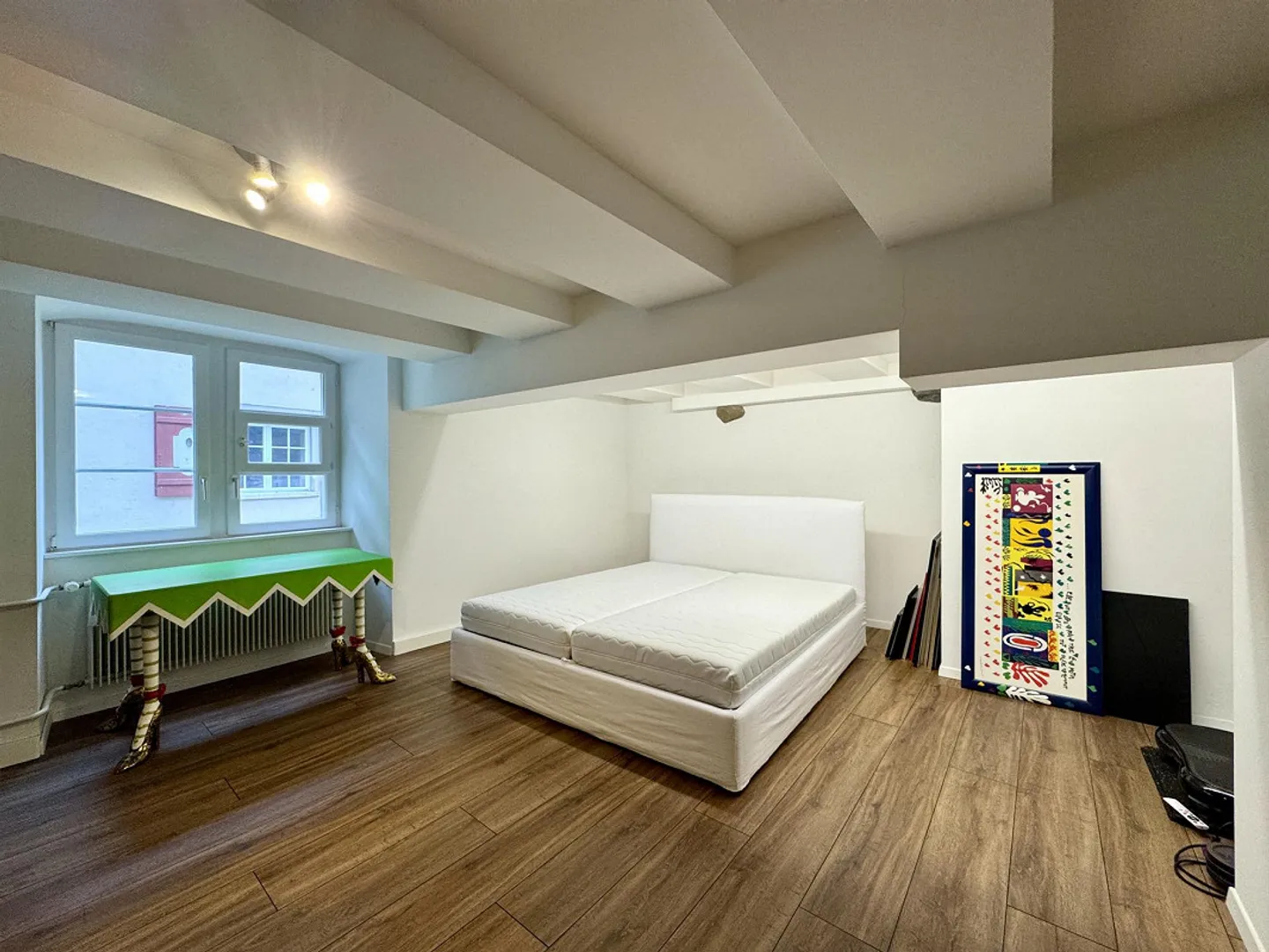 Charmante Wohnung in historischer Stadt - Foto 3 von 9