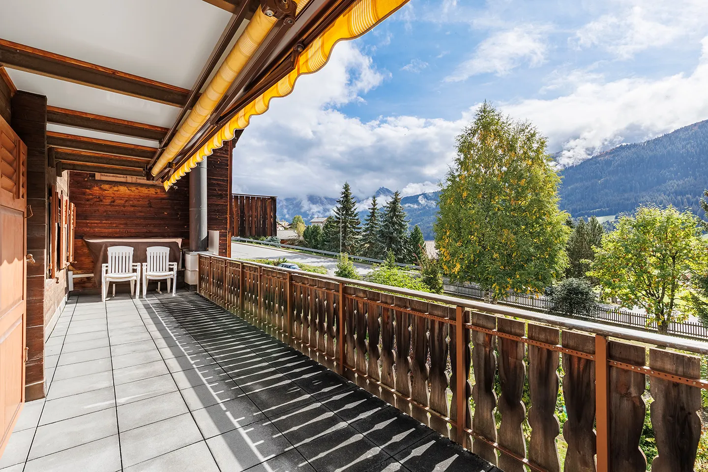 Appartement Charmant avec Vue sur Montagne - Photo 8 sur 9