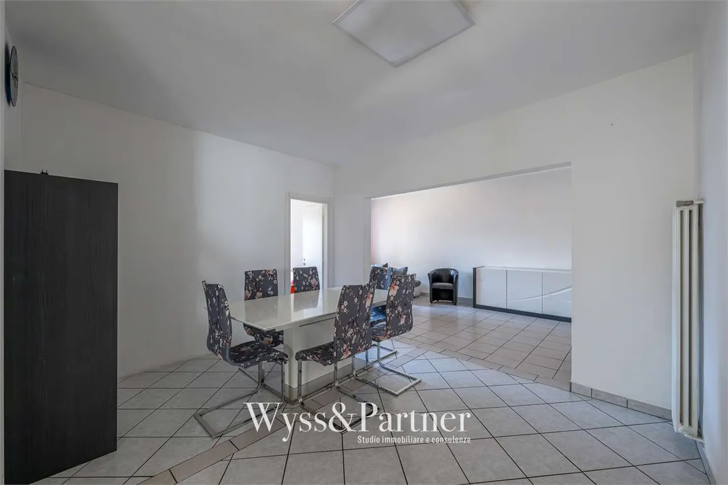 Magadino - Spacious duplex apartment just steps from the lake! - Photo 2 of 13
