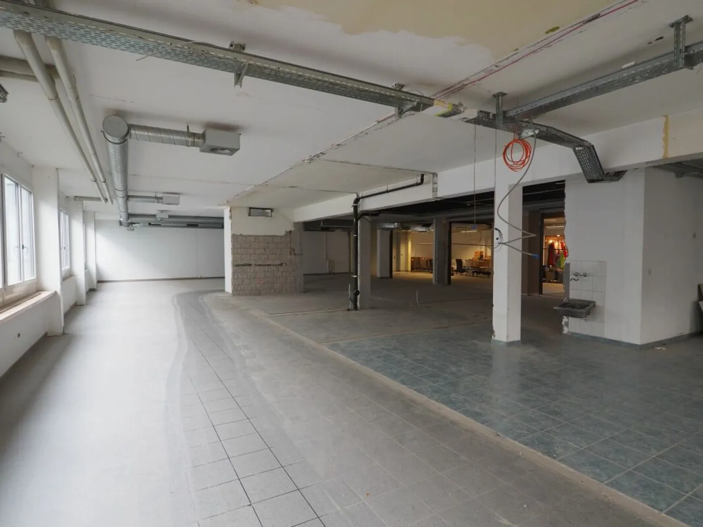 Geschäft mieten - Foto 4 von 8