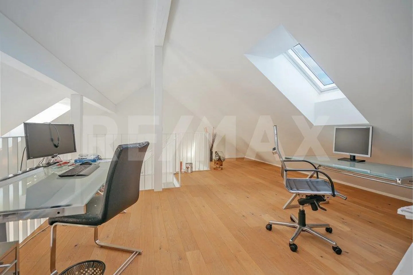 Maisonette exclusive de 4,5 pièces avec galerie, vue de carte postale - Photo 11 sur 11