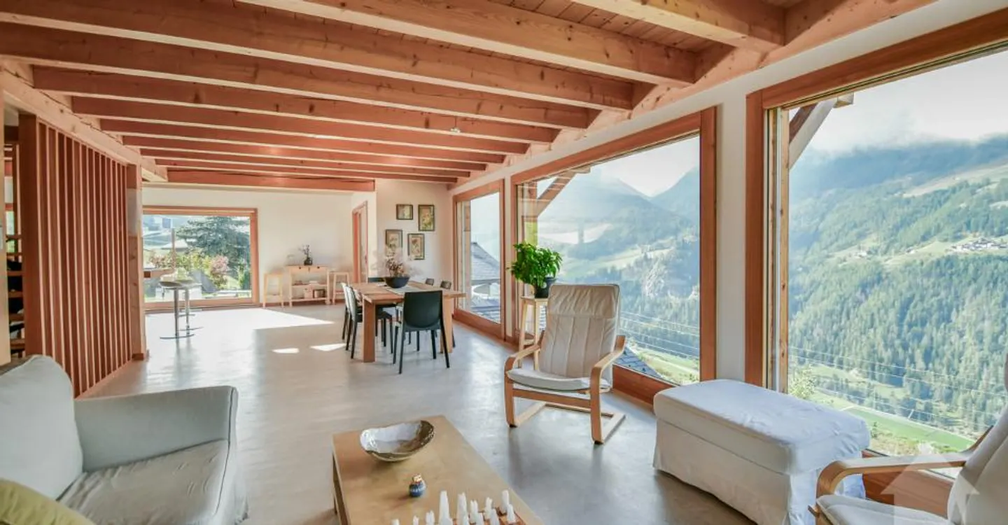 Wunderschönes Chalet mit 275 m2 im Herzen der Natur - Foto 1 von 11