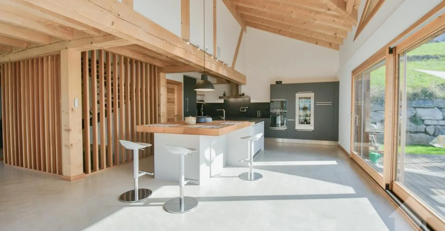 Wunderschönes Chalet mit 275 m2 im Herzen der Natur - Foto 4 von 11