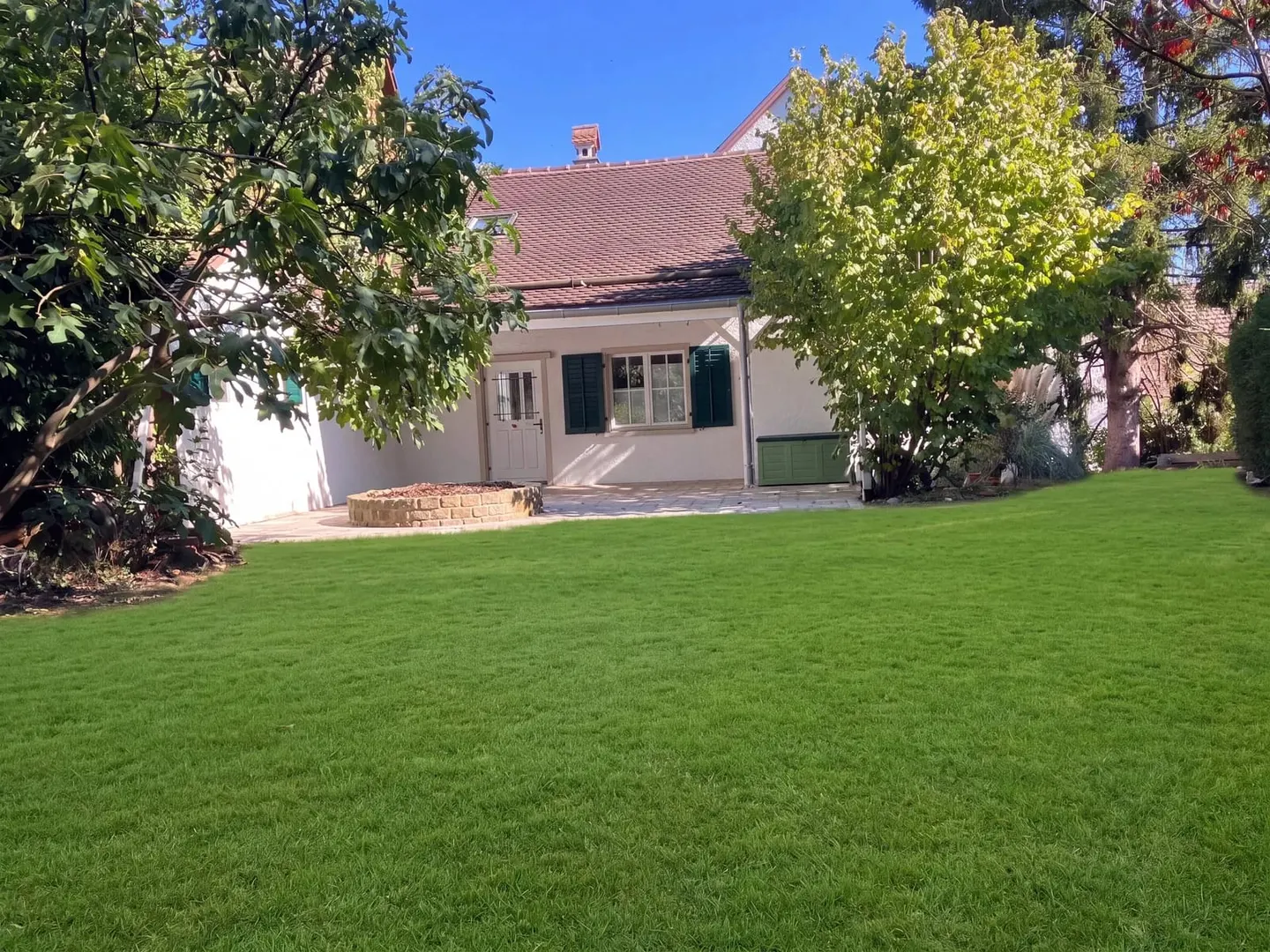 Charming Family Home with Garden - Photo 1 of 13