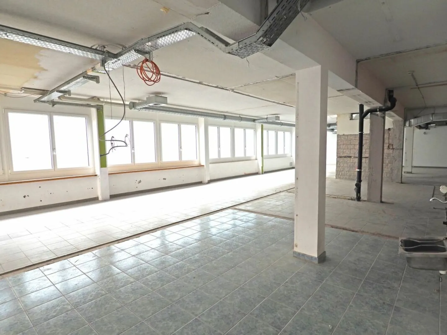 Geschäft mieten - Foto 8 von 8