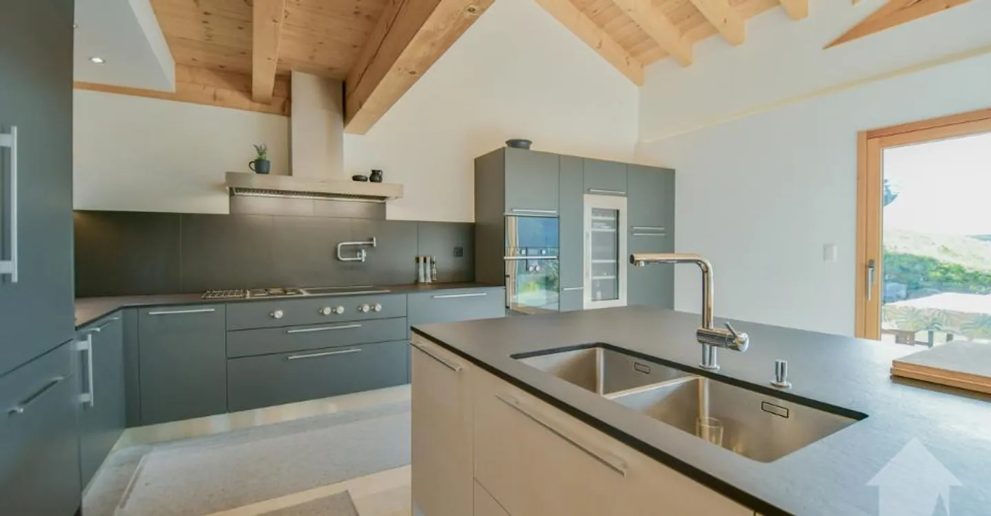 Wunderschönes Chalet mit 275 m2 im Herzen der Natur - Foto 6 von 11
