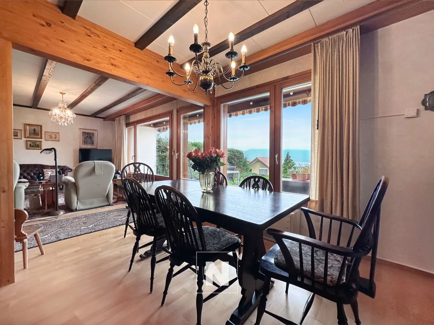 5.5-room house of approximately 150 m2 - Photo 5 of 13
