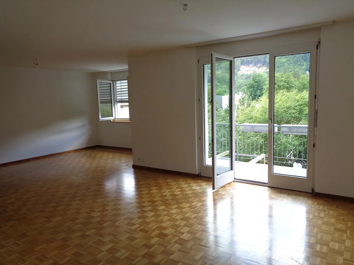 Appartement dans un immeuble avec ascenseur. - Photo 7 sur 22