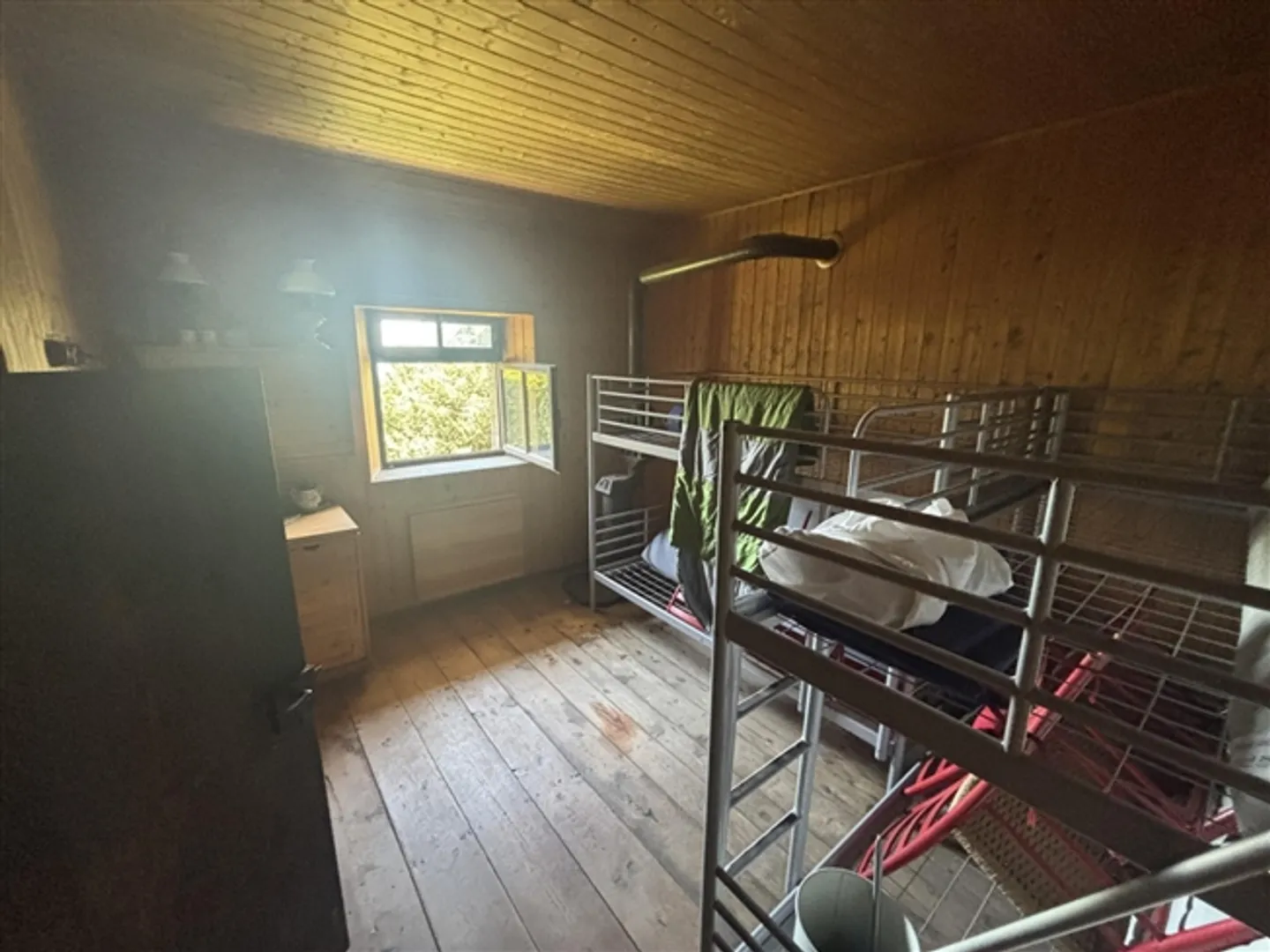 Rustic with large plot, to renovate, surrounded by nature, in a very quiet and sunny location - Photo 8 of 20