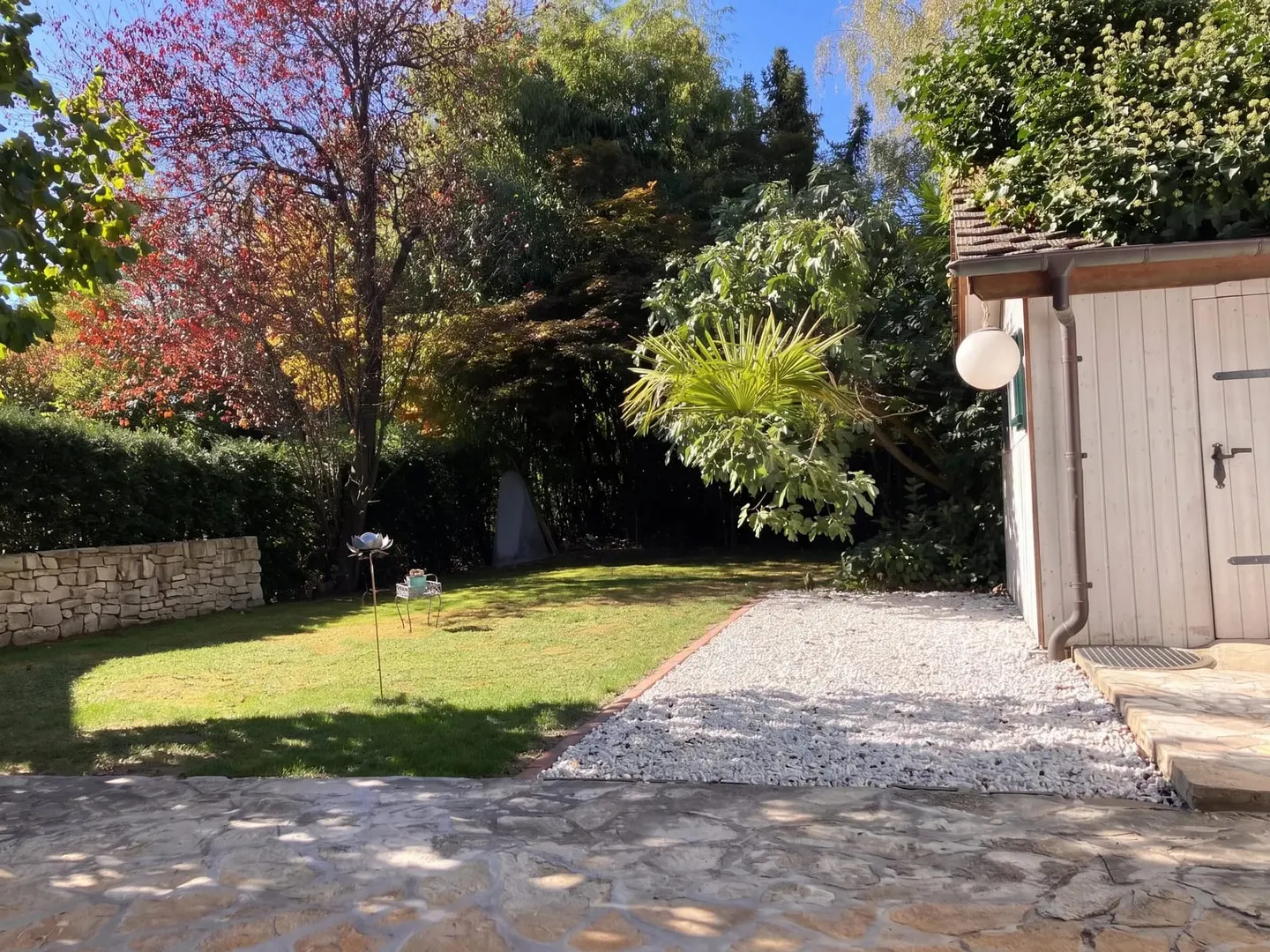 Charming Family Home with Garden - Photo 7 of 13