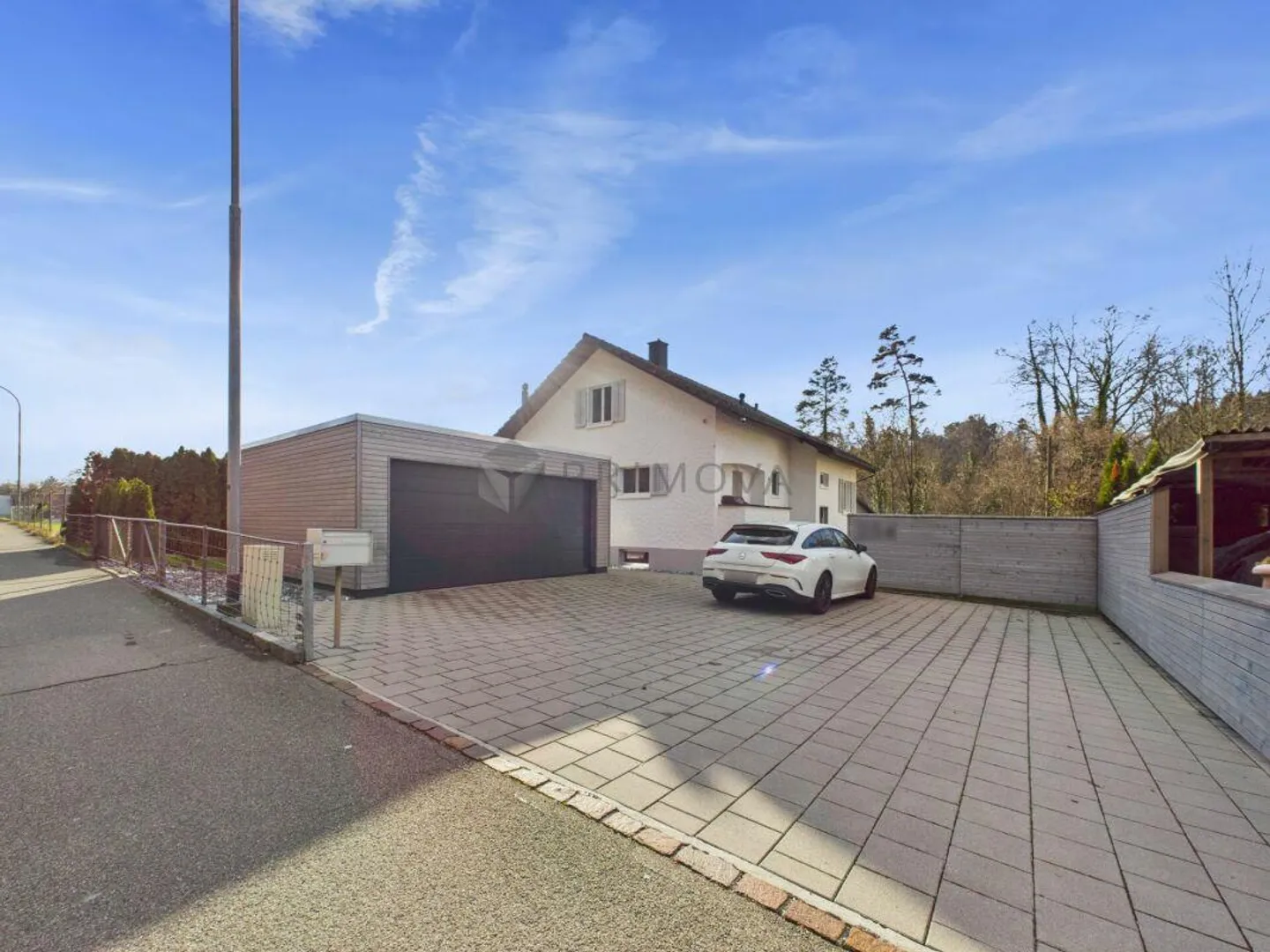 Ihr Traum vom Wohnen am Waldrand - Foto 1 von 15