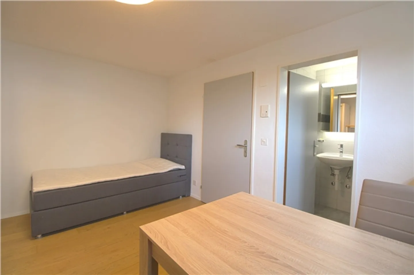 Studio in Schaffhausen - Photo 7 of 7